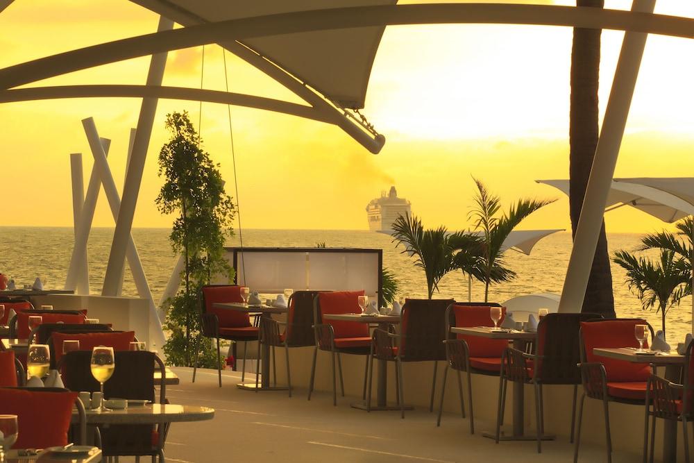 Krystal Grand (adults Only) Hotel
